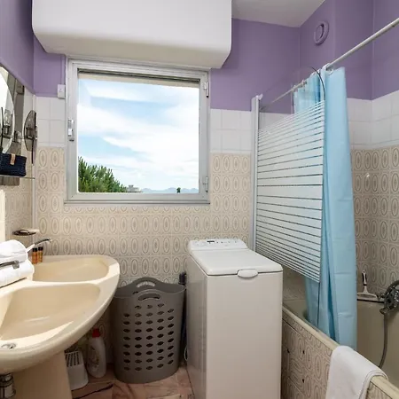 Grand T3 Juan Les Pins, 2 Balcons, Proche Plage Appartamento