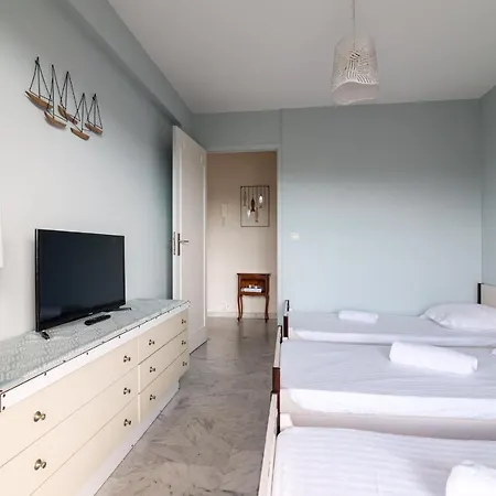 Grand T3 Juan Les Pins, 2 Balcons, Proche Plage Antibes