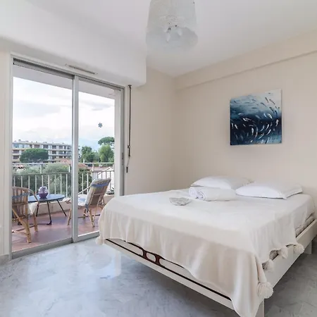 Grand T3 Juan Les Pins, 2 Balcons, Proche Plage *