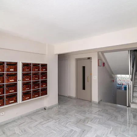 Grand T3 Juan Les Pins, 2 Balcons, Proche Plage *